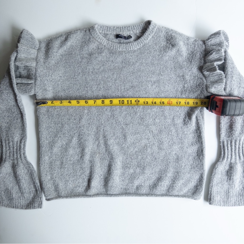Romeo & Juliet Couture Heather Gray Ruffle Sweater - Picture 6 of 6